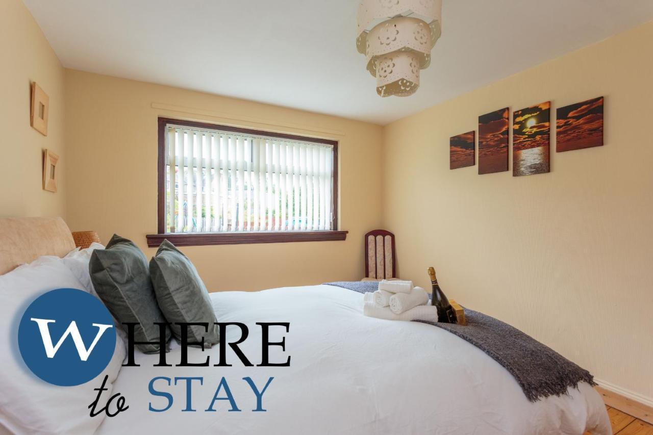Lovely Apartment By The Hillwood Park-Free Parking Edimburgo Esterno foto