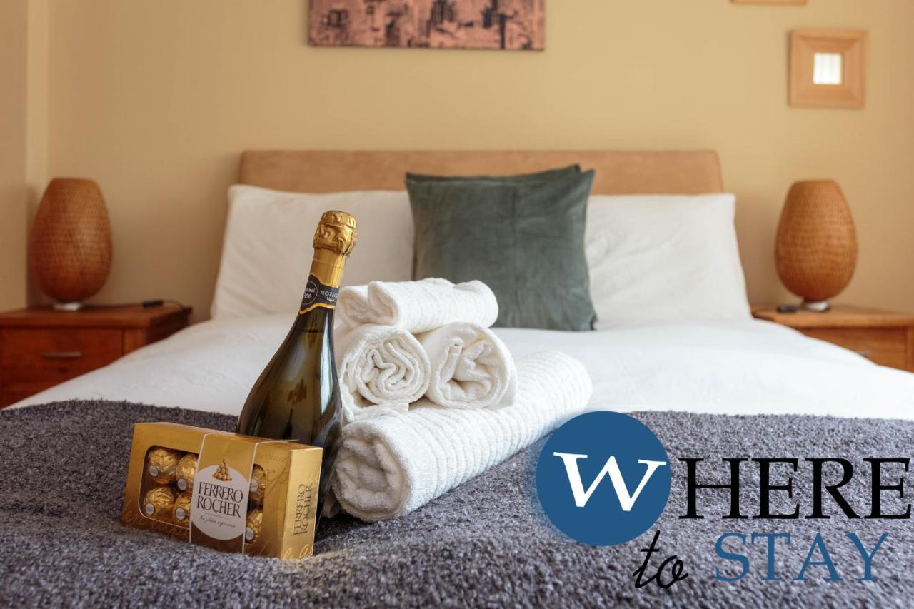 Lovely Apartment By The Hillwood Park-Free Parking Edimburgo Esterno foto