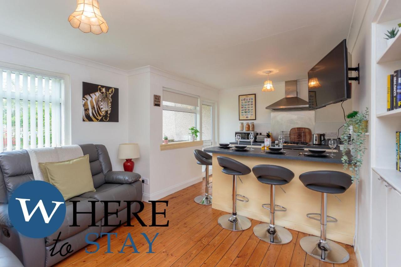 Lovely Apartment By The Hillwood Park-Free Parking Edimburgo Esterno foto