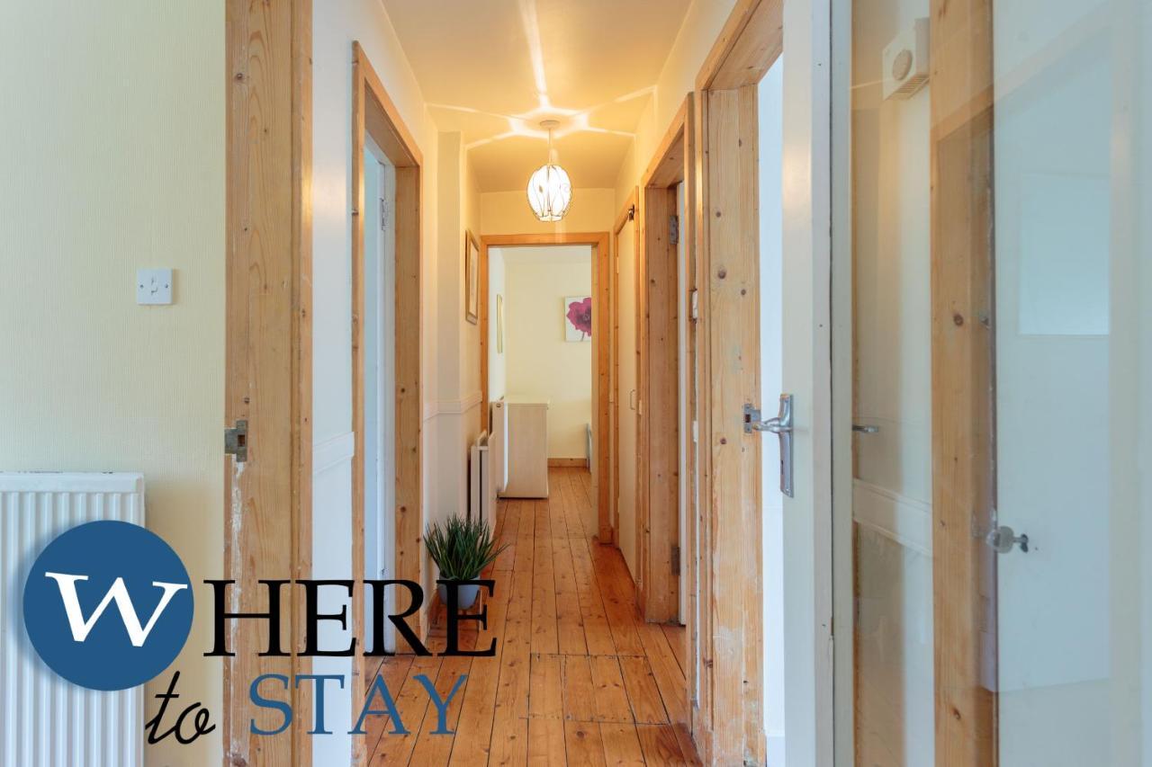 Lovely Apartment By The Hillwood Park-Free Parking Edimburgo Esterno foto