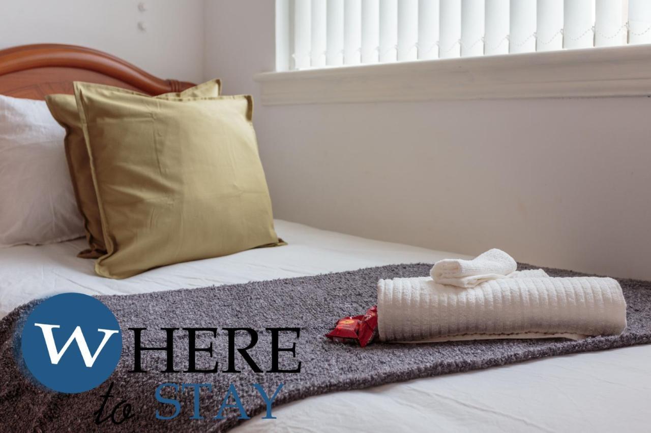Lovely Apartment By The Hillwood Park-Free Parking Edimburgo Esterno foto